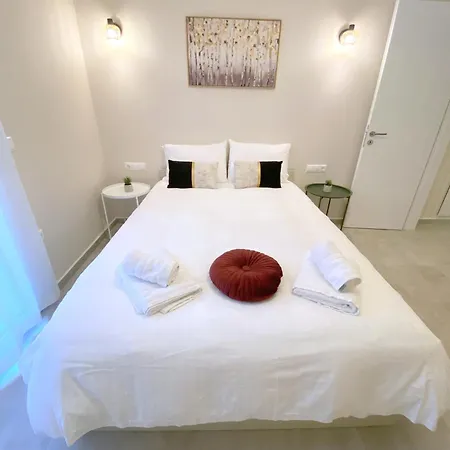 Apartment Mediterra Center